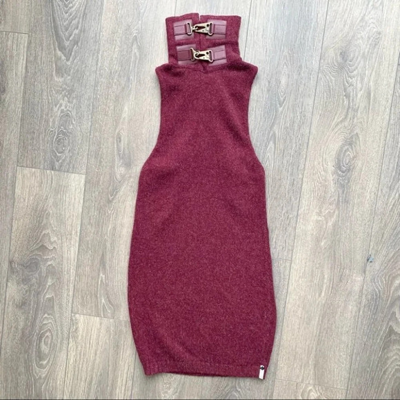 FREE PEOPLE One Teaspoon Turtleneck Knit Sweater Dress Buckle detail Burgundy - Picture 5 of 14